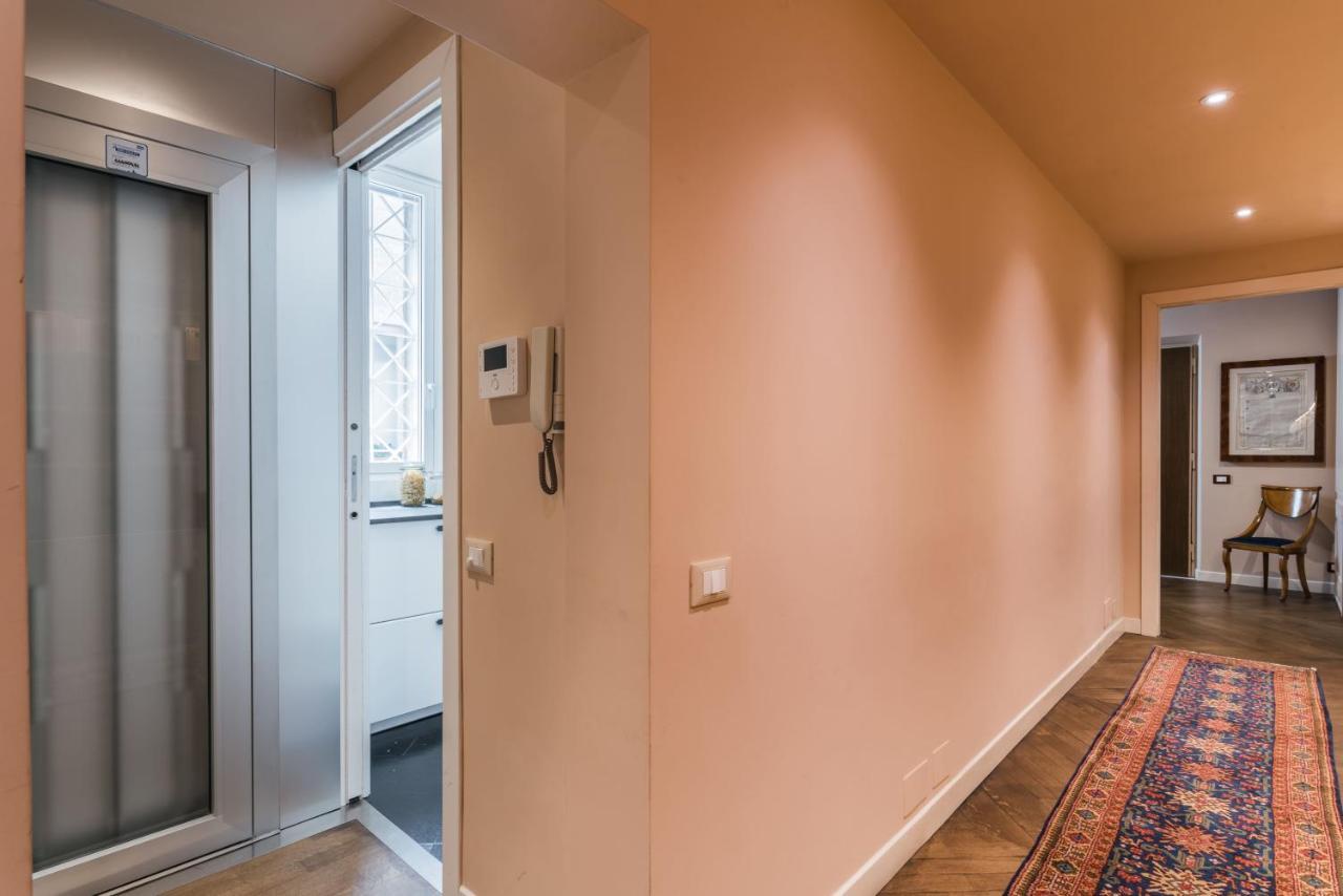 The Best Rent - Spacious Apartment With Terraces With Panoramic View Of Řím Exteriér fotografie